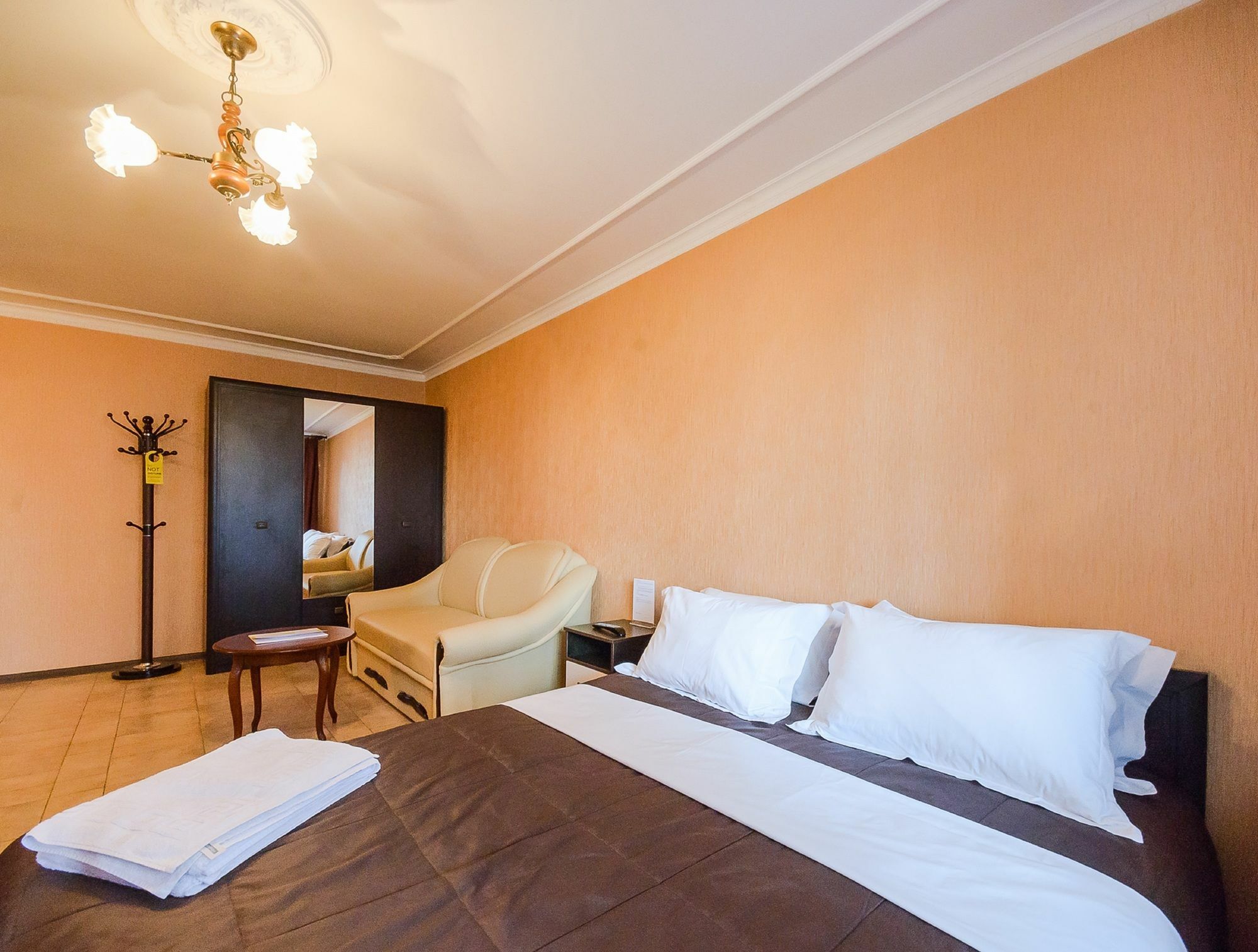 Partner Guest House Kiev Luaran gambar