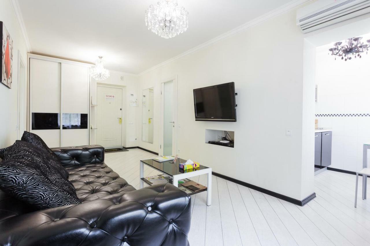 Partner Guest House Kiev Luaran gambar